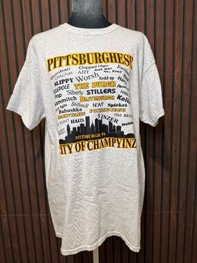 Pittsburghese Graphic Tee | City of Champyin'z | Pittsburgh PA | Gray T-Shirt